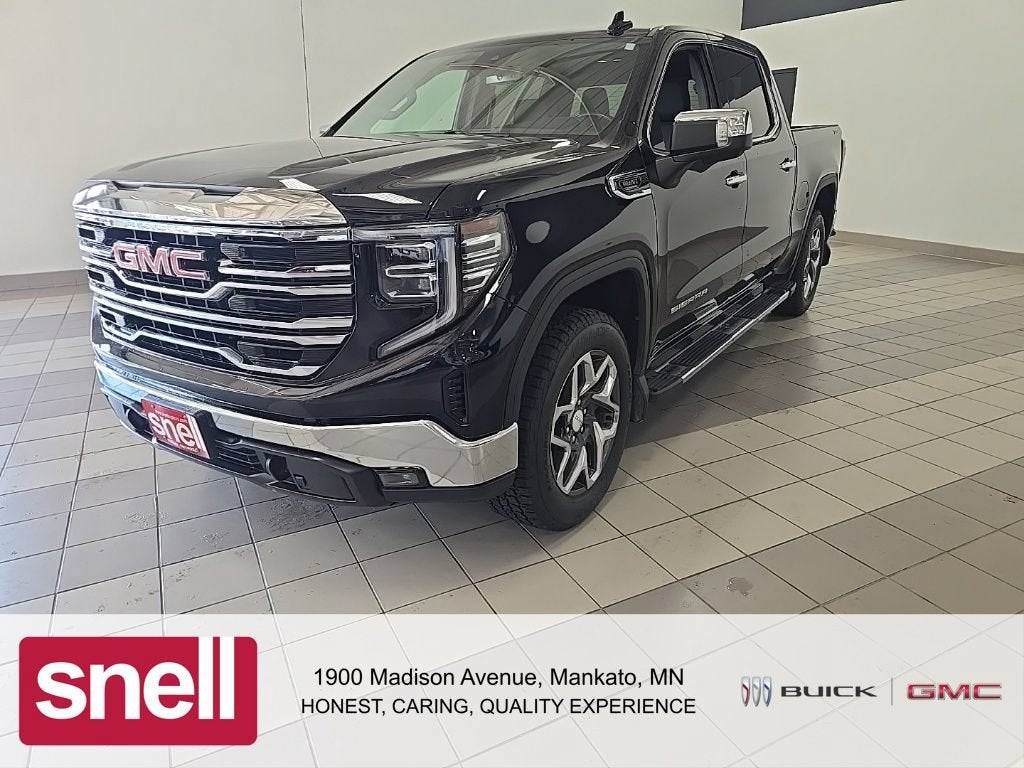 2023 GMC Sierra 1500 SLT in Onyx Black — front three-quarter view